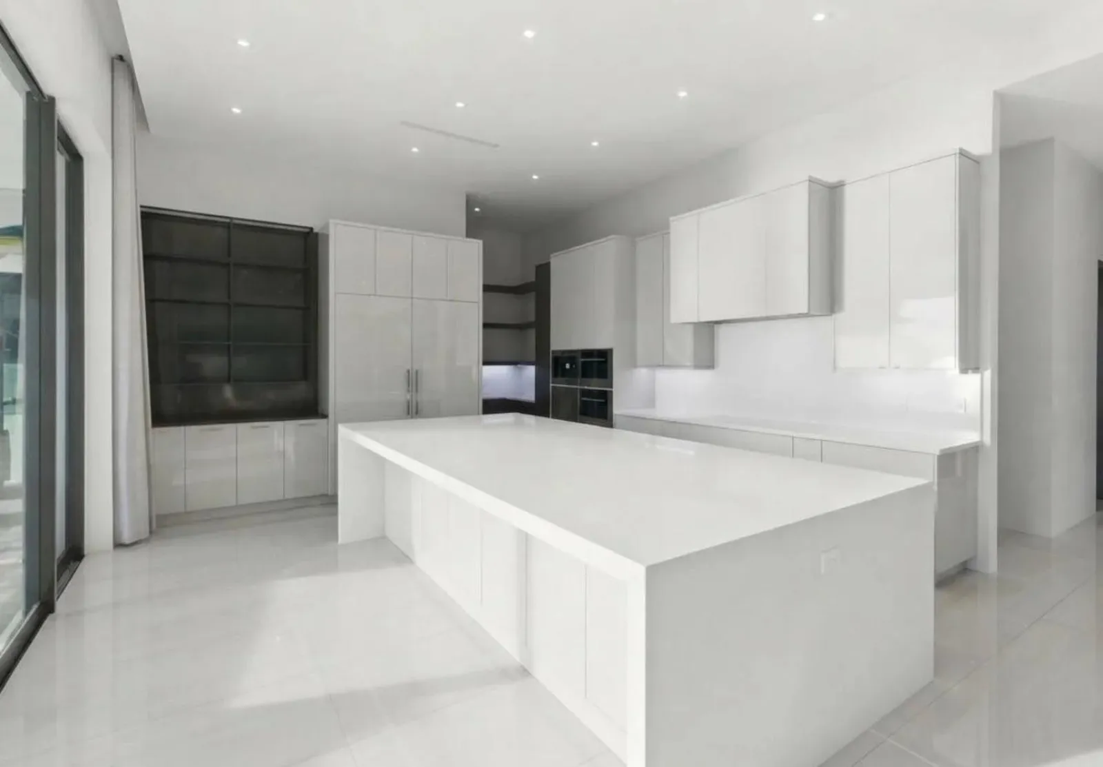 Countertops & Cabinets