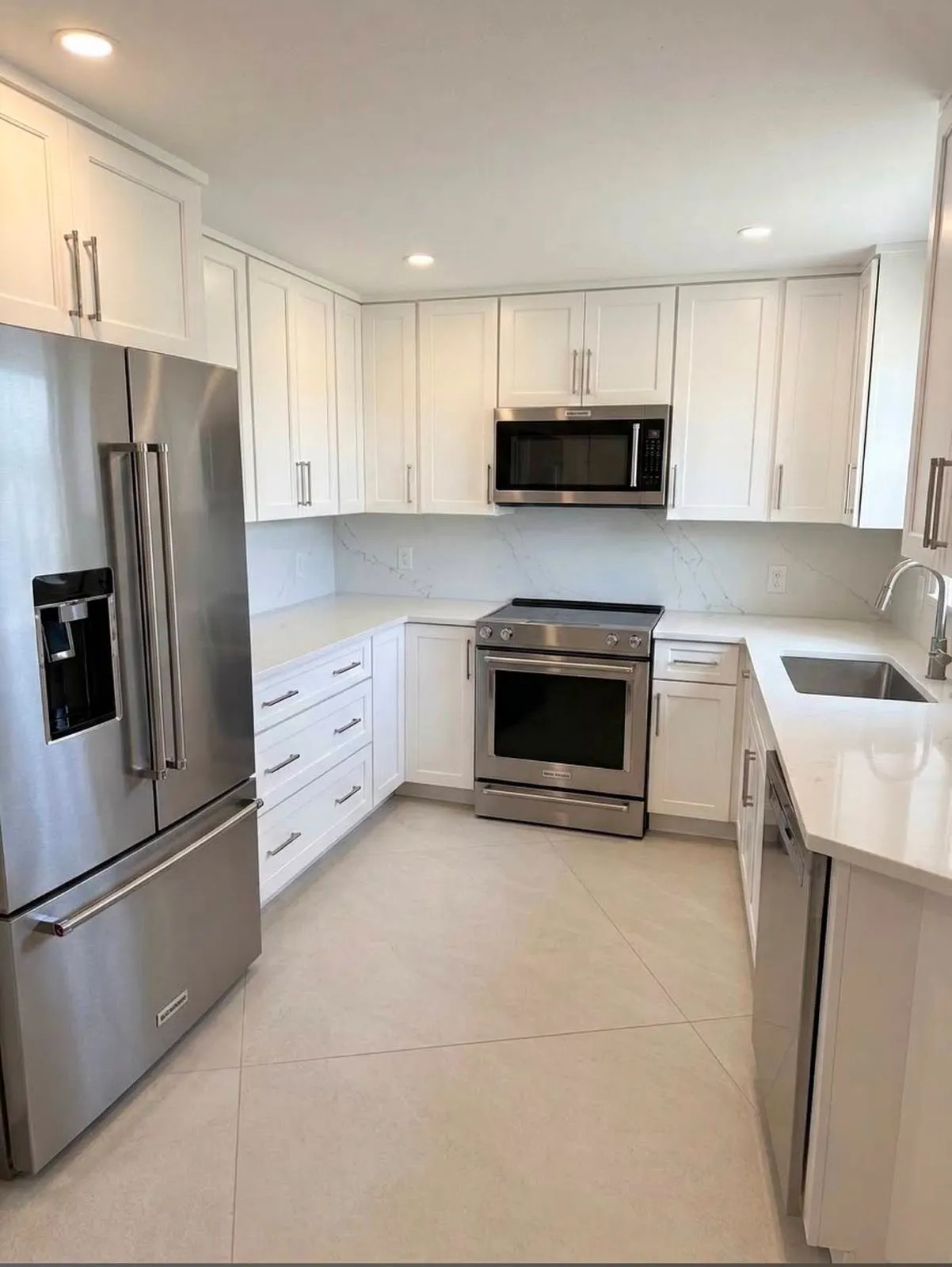 Countertops & Cabinets